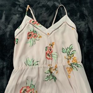 Sienna Sky: Long floral maxi dress